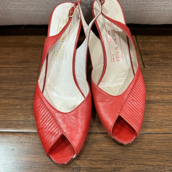 Women's Vintage 80s Bruno Magli Sling Open Toe Suede & Leather Red Heels 8 AA - Picture 1 of 7